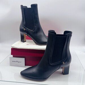 Salvatore Ferragamo Toren Pull On Heeled Ankle Boots Bootie Black Leather US 8 C